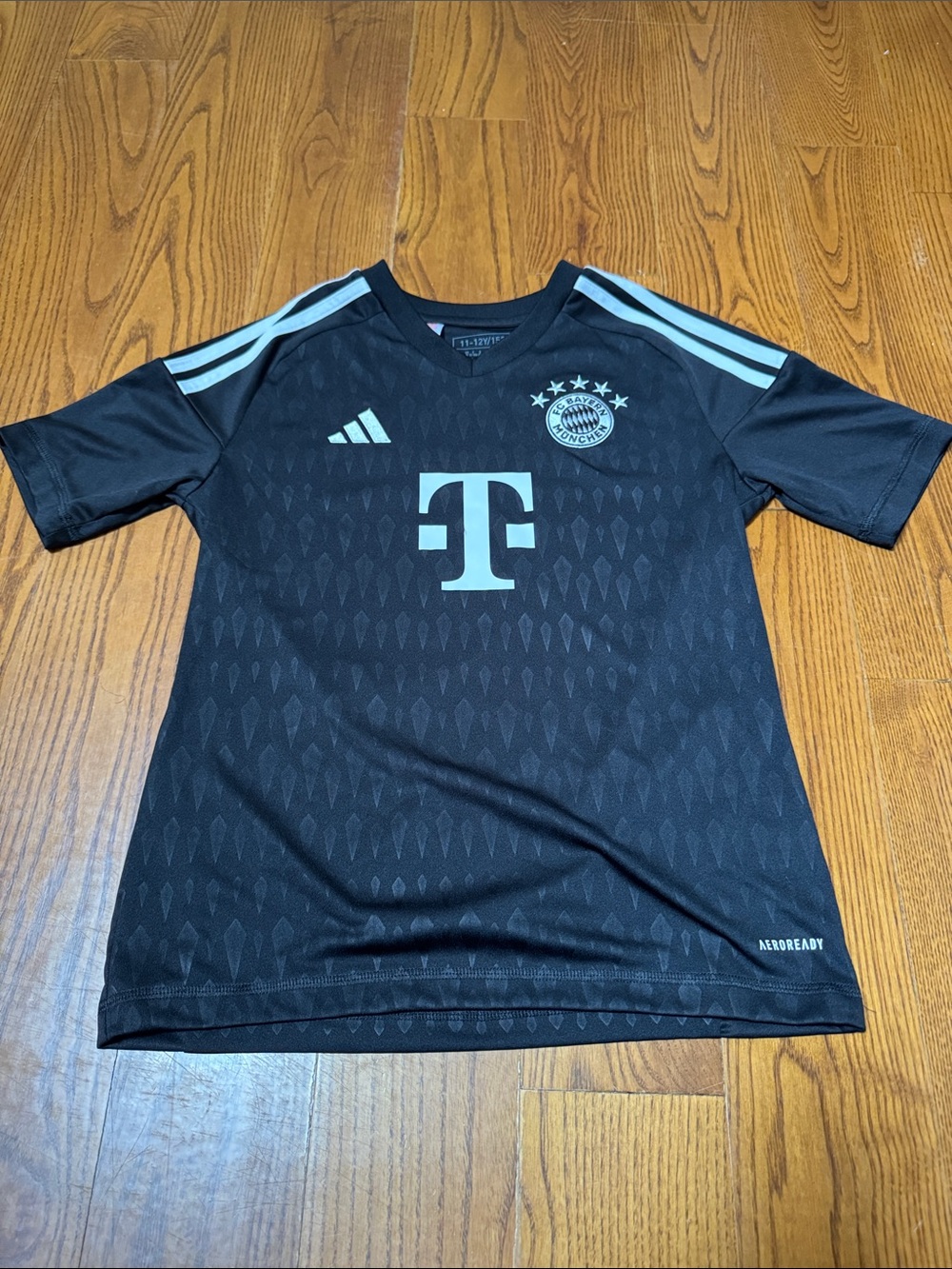 adidas Kids' FC Bayern Black Training Jersey